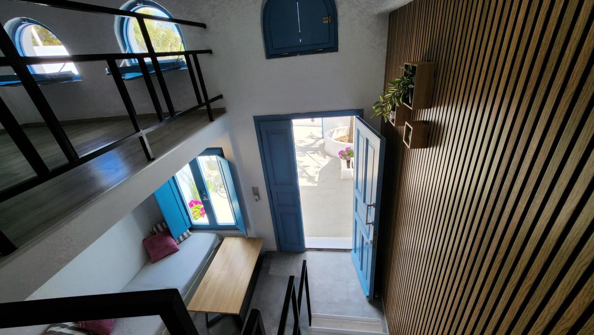 Euphoria Suites & Deluxe Studios Тира Экстерьер фото