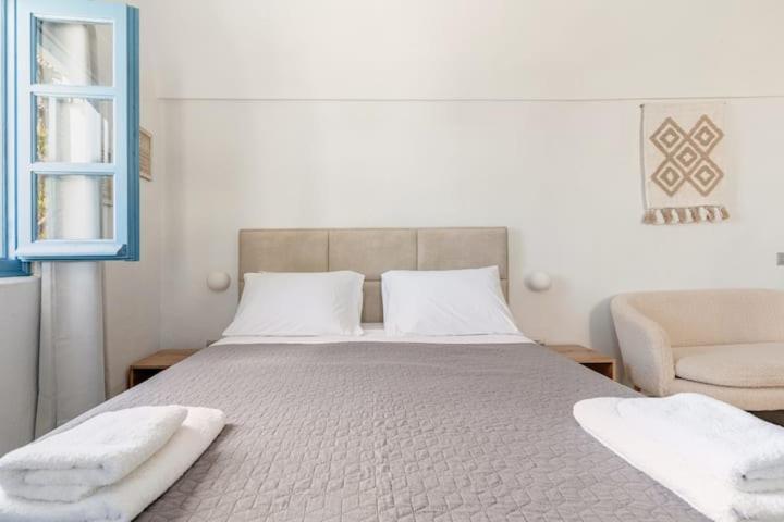 Euphoria Suites & Deluxe Studios Тира Экстерьер фото