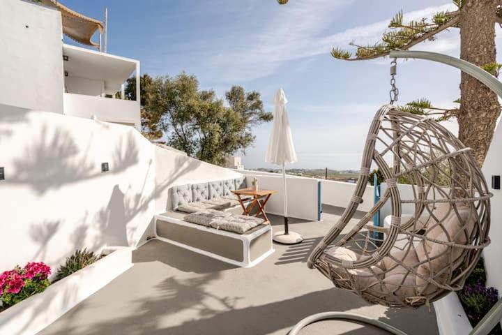 Euphoria Suites & Deluxe Studios Тира Экстерьер фото