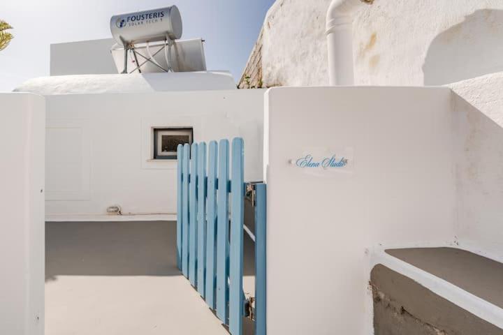 Euphoria Suites & Deluxe Studios Тира Экстерьер фото